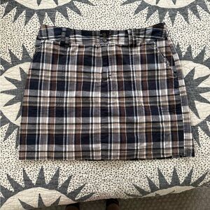 American Vintage Plaid Mini Skirt in Black and Brown